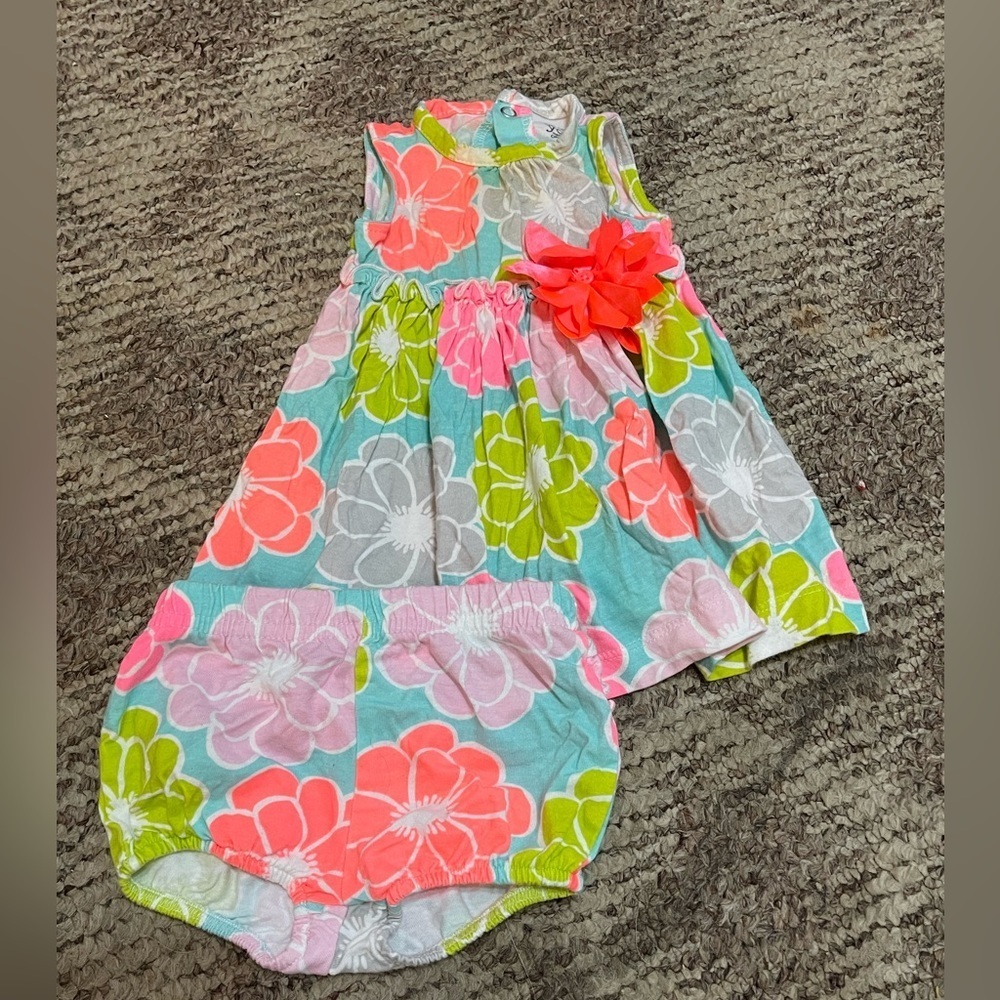 🌼4/$25🌼 Carters 3 Month Matching Floral Set